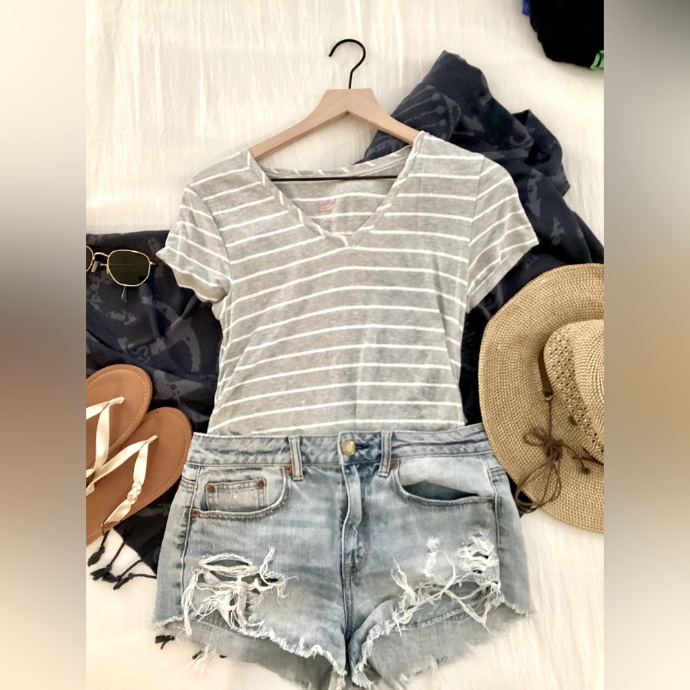 Grey White T-shirt